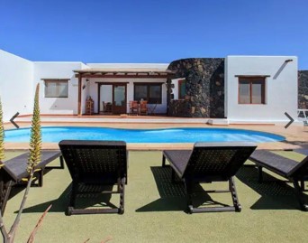 House 3 Bedrooms in La Oliva