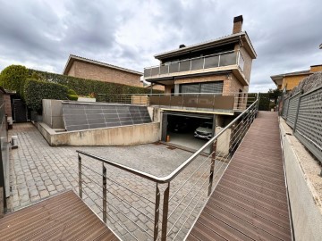 Casa o chalet 5 Habitaciones en Vallromanes