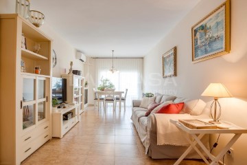 Apartment 3 Bedrooms in Instituts - Ponent