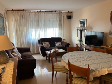 Apartamento 4 Quartos em Zona Esportiva - Sant Pere