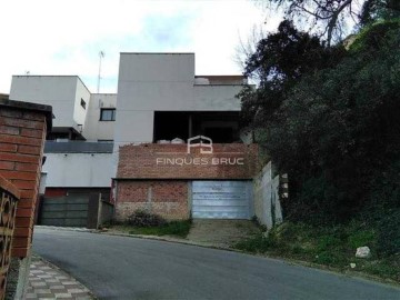 Moradia 2 Quartos em Abrera