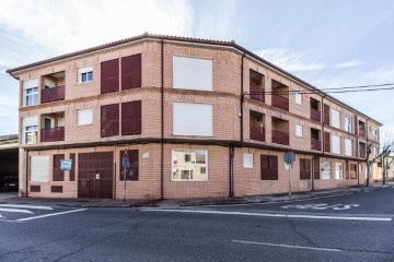 Piso 5 Habitaciones en Alberche del Caudillo