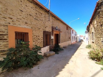 Casa o chalet 3 Habitaciones en Madroñera