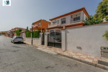 House 4 Bedrooms in El Ventorrillo