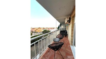 Apartment 3 Bedrooms in El Perellonet