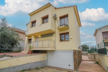 Casa o chalet 4 Habitaciones en Castellgalí