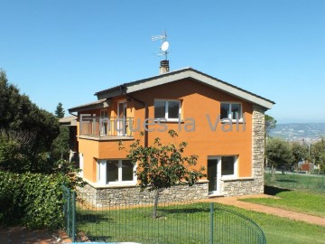 Maison 6 Chambres à Sant Quirze