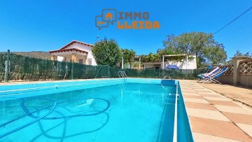 House 3 Bedrooms in Sant Llorenç de Montgai