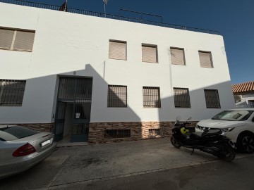 Edificio en Sanlúcar la Mayor