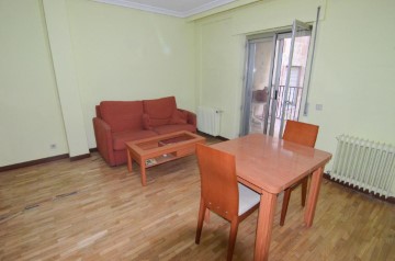 Apartamento 4 Quartos em Salamanca Centro