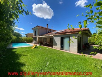 Casa o chalet 4 Habitaciones en Villamayor