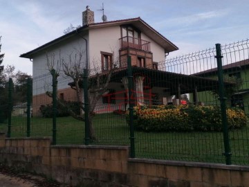 Casa o chalet 4 Habitaciones en Otxandio